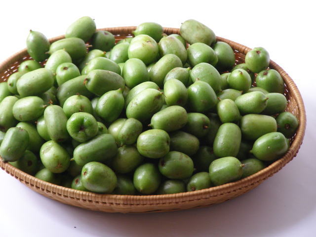 Ȃ